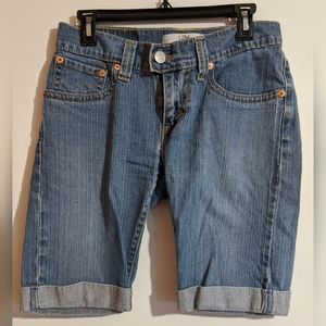 Levi's size 8 jean shorts